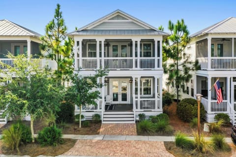Exterior: View of the front of the home