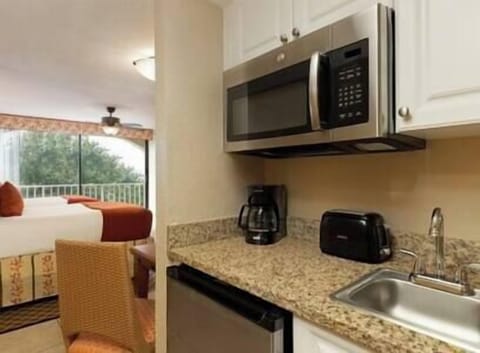 8c60e2c8 9f6d 44ed 8db7 e7a83ccbc412