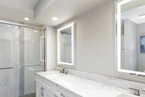 0f6080d7 c464 4e94 a57c 04e00909c905