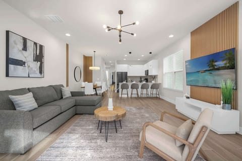 Group Friendly Layout