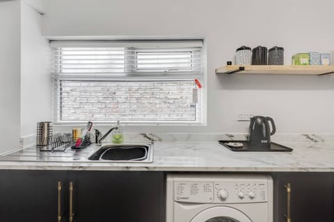 Fully Fitted Kitchen with everything you need to enjoy a lovely stay.