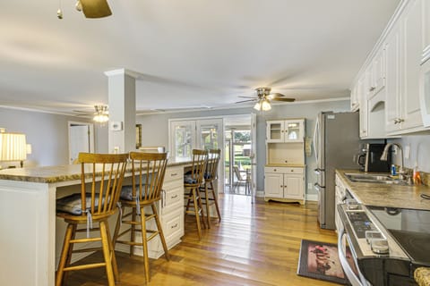 Kitchen | Cooking Basics | Keurig Coffee Maker | Dishwasher