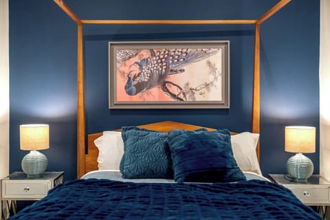 This bedroom guarantees comfort and relaxation after a long day. Meticulously designed with an ensemble complete with plush pillows and a duvet cover.