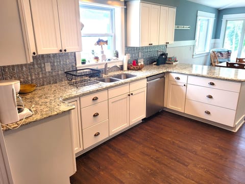 LARGER HOUSE - KITCHEN:  Full kitchen with all appliances including a dishwasher.