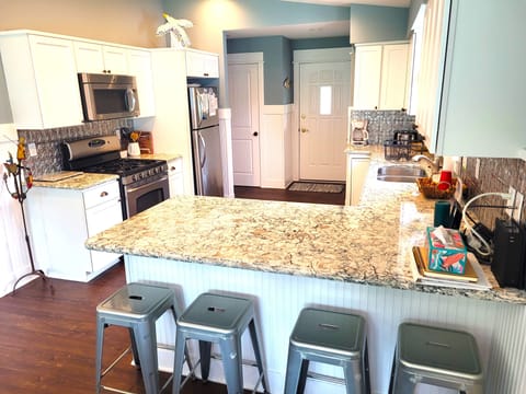 LARGER HOUSE - KITCHEN:  Full kitchen with all appliances including a dishwasher.