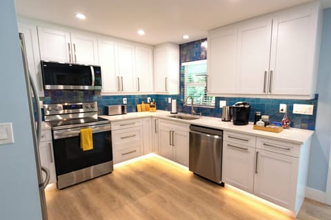 Fully equipped Kitchen to whip up a meal