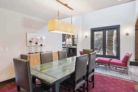 woodrun-55-8312_54093965448_o