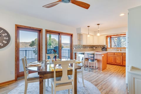 Dining Area | Dishware & Flatware Provided | Central A/C & Heat | 1st Floor