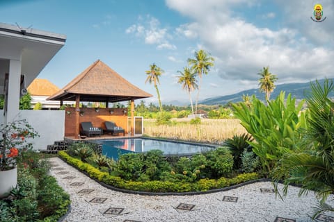 Swimming pool with amazing view to the mountains and farmer fields