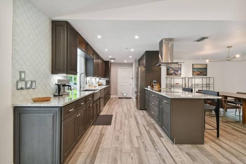 Spacious kitchen with granite counter tops