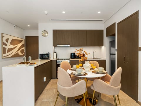 Fully equipped kitchen, ready to cook