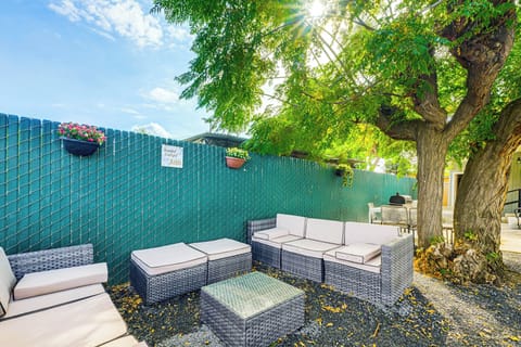 Madera Vacation Rental | 2BR | 1BA | 3 Steps to Enter | 600 Sq Ft