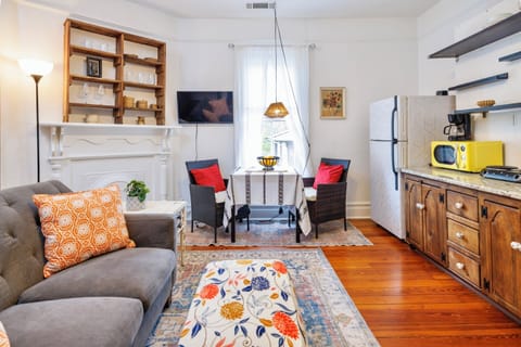 Charming Dining Area