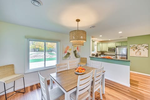 Dining Area | 1st Floor | Dishware/Flatware