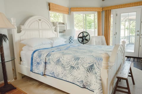 Indoors, Lamp, Bed, Furniture, Home Decor