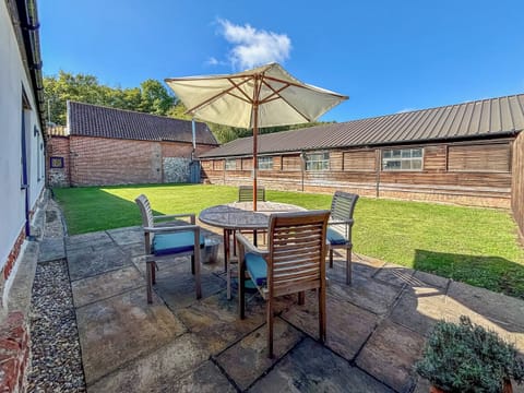 Exterior | The Old Coach House, Little Fransham