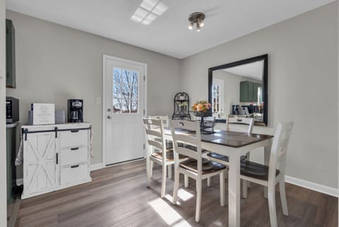 We understand the need for coffee. That's why we took the extra step to ensure this space had it's very own dedicated coffee bar. For coffee drinker like us, having the option to brew our favorite morning cup is a non-negotiable amenity.