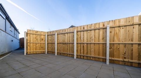 6f69cc30-c470-40eb-8a51-83df06454421