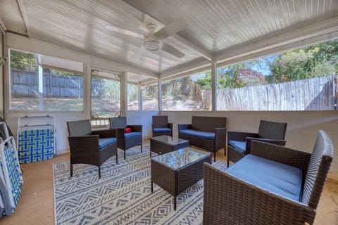 Relaxing covered patio!