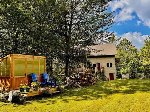 Side Yard , green house, garden and bonfire pit 