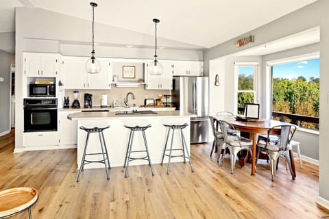 Kitchen has everything you will need to make that romantic dinner or dinner for the whole family