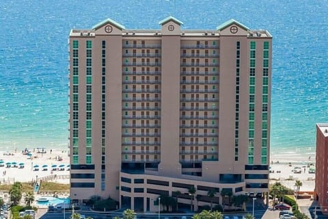 Crystal Shores West
