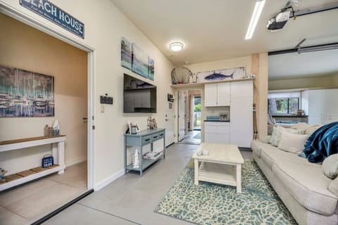 Queen Sofa Bed w/ TV in downstairs living/game room