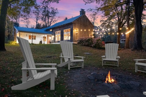 Cozy up by the fire pit under the Vermont stars. Enjoy mountain views!