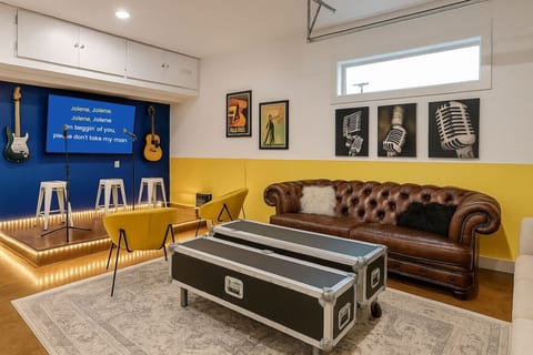 Private Stage Set Up