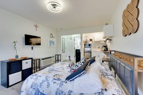 Davenport Vacation Rental | Studio | 1BA | 500 Sq Ft | 1 Step to Enter