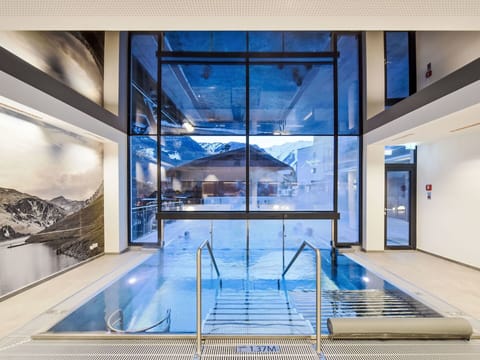 Mountain Range, Winter, Glacial Landform, Freezing, Snow, Alps, Glacier, Hotel, Swimming Pool, Ice Cap