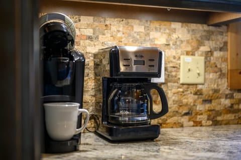 Keurig, drip, pour over and electric kettle provided. Coffee and KCups provided