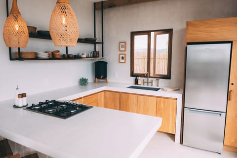 2a769317-d8eb-4428-9f83-6acb099be18e