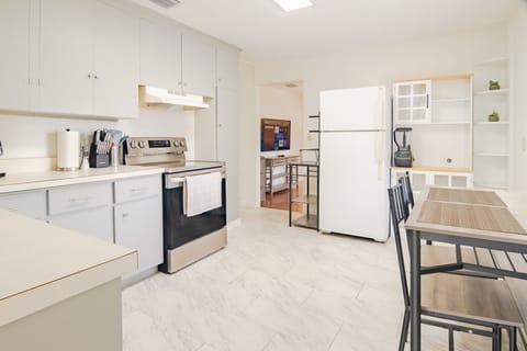 Kitchen wide angle, updated