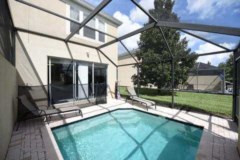 Pool Deck (Angle)