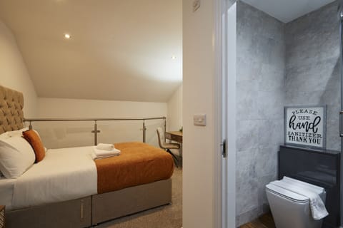 Sleep Tight in Huddersfield – Comfortable Bedrooms Designed for Rest