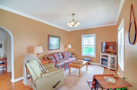 Corbin Vacation Rental | 3BR | 1.5BA | Stairs Required | 1,450 Sq Ft