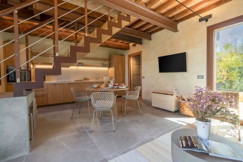 Autumn, Kitchen, Spring, Summer