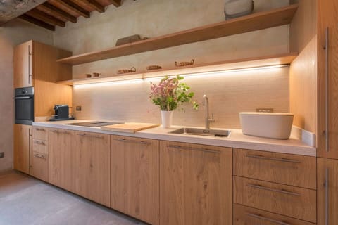 Autumn, Kitchen, Spring, Summer