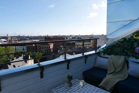 The spacious and private balcony is a great place to drink your morning coffee or sundowner during the warmer months. In the cooler months, it's still a great spot to take pictures and cool off after a sauna.