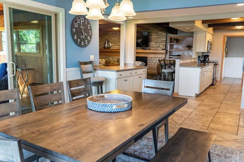 Lakehouse Dining Room