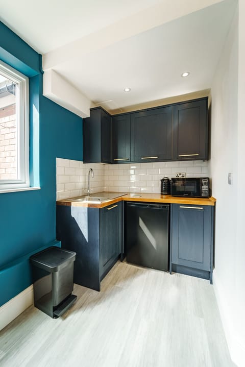 Studio 3 Kitchenette