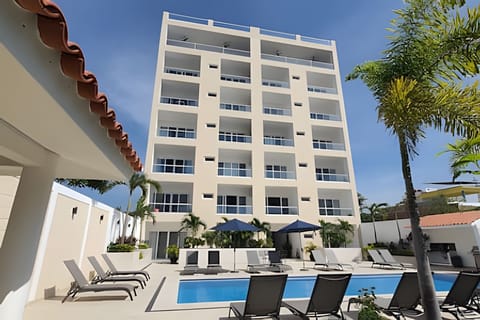 Facade / entrance,Swimming pool