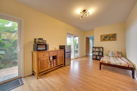 Living Room | Twin Bed | Queen Sleeper Sofa