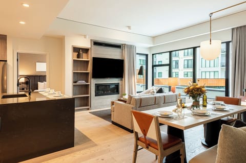 Luxury 2-Bedroom suite at the Pendry with 5-star amenities!