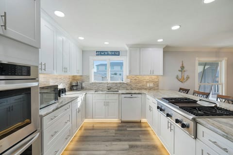 Sheer Bliss - Beautiful Gulf Pines Vacation Rental Beach House with Private Pool, and Gulf Views in Miramar Beach, Florida - Five Star Properties Destin/30A