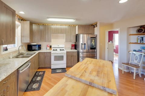 Kitchen | Main Floor | 2 Drip Coffee Pots (Bring Your Own Coffee)