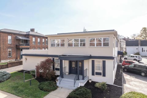 Welcome to The Grand Elm Suites!