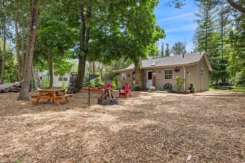 Front area where the firepit is located! Sit amongst the trees and enjoy! 