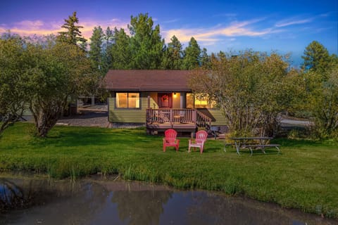Outdoors, Shelter, Nature, Scenery, Chair